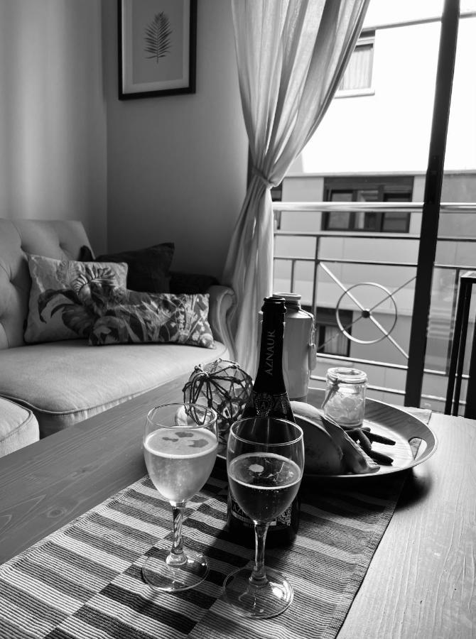 Upscale***las Canteras Beach***balcony Appartement