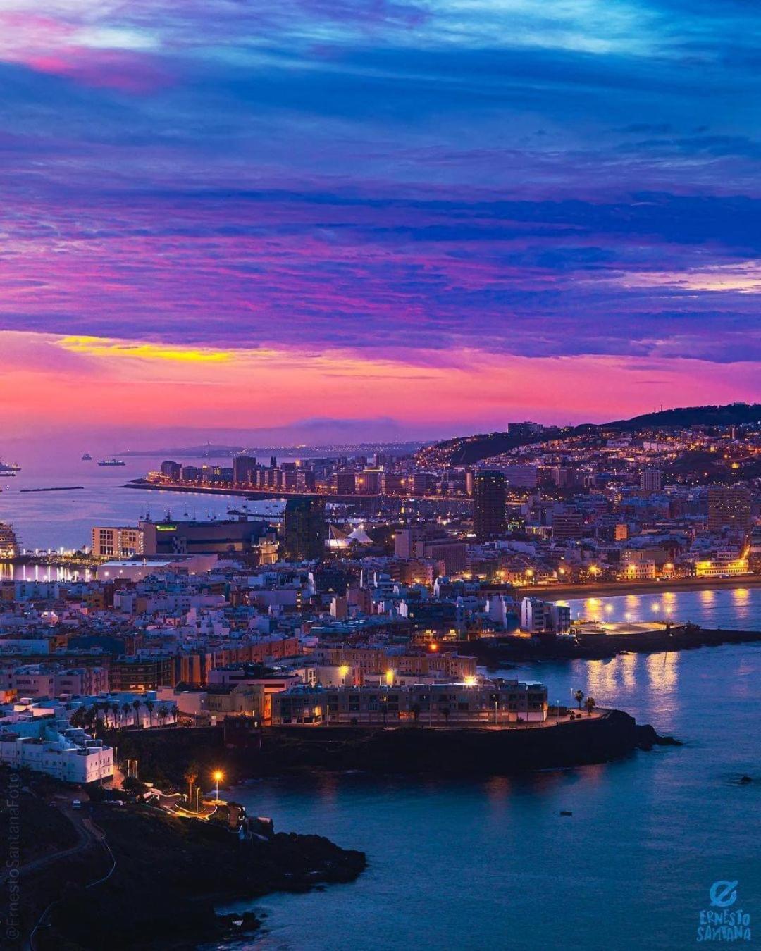 Upscale***las Canteras Beach***balcony Appartement *